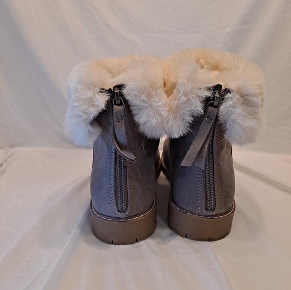 American Eagle Boots Faux Fur Cuff Gray Women's size 9-1/2 - Picture 3 of 8